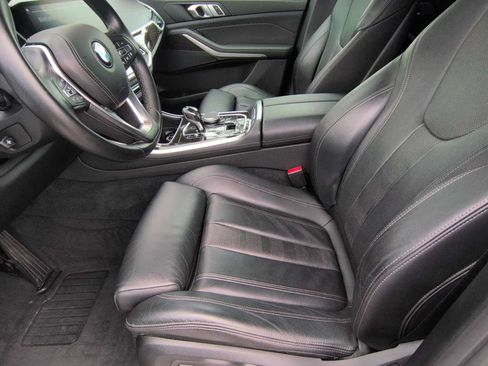 Used 2021 BMW X5 xDrive40i w/ Convenience Package AWD/4WD image 17