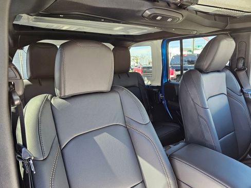 New 2026 Jeep Wrangler Sahara image 28