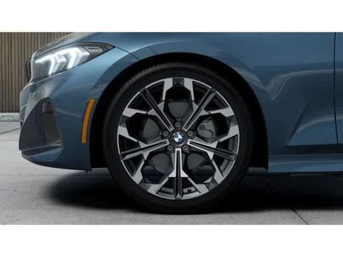 New 2026 BMW 330i xDrive Sedan AWD/4WD image 7