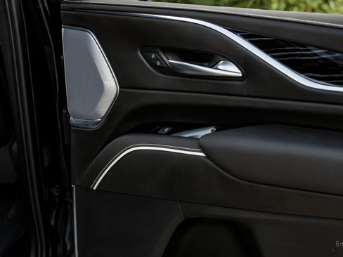 Used 2023 Cadillac Escalade V image 91