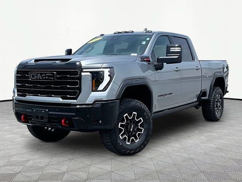 Used 2025 GMC Sierra 2500 AT4X w/ Snow Plow Prep/Camper Package AWD/4WD image 3