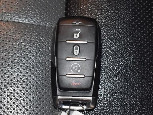 Used 2023 RAM 1500 Big Horn AWD/4WD image 30