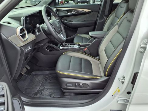 Used 2026 Chevrolet TrailBlazer ACTIV w/ Driver Confidence Package image 24