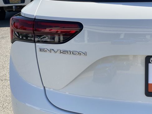 Used 2023 Buick Envision Preferred FWD image 18