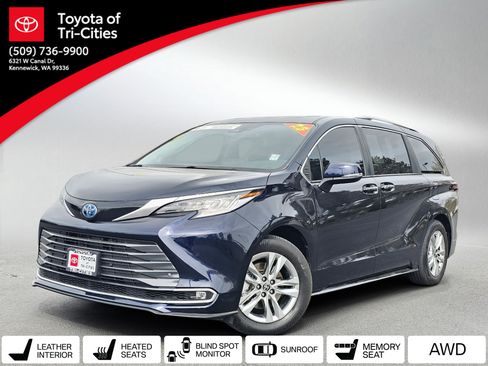 Used 2023 Toyota Sienna Limited AWD/4WD image 1