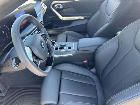 Used 2026 BMW 230i Coupe w/ Convenience Package RWD image 27