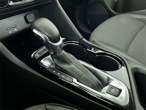 Certified 2024 Buick Encore GX Preferred w/ Comfort Package image 16