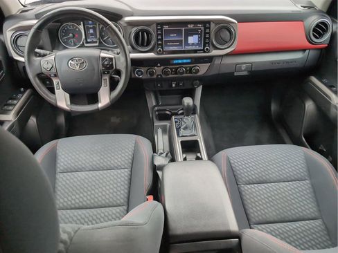 Used 2023 Toyota Tacoma SR5 AWD/4WD image 28