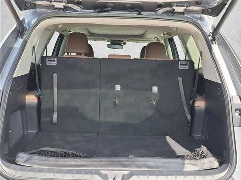 Used 2025 Toyota Grand Highlander AWD image 6