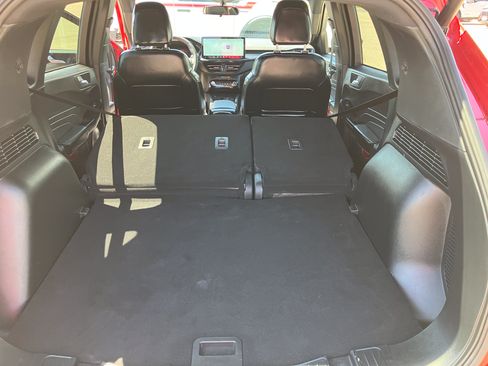 Used 2025 Ford Escape ST-Line w/ Tech Pack #1 AWD/4WD image 19