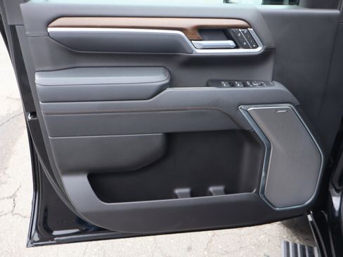 Certified 2025 Chevrolet Silverado 2500 High Country w/ High Country Premium Package image 20