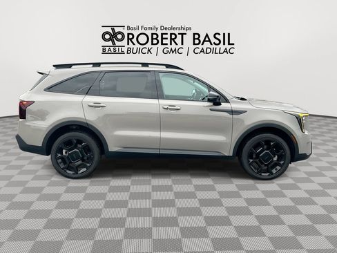 Used 2025 Kia Sorento X-Line EX AWD/4WD image 9