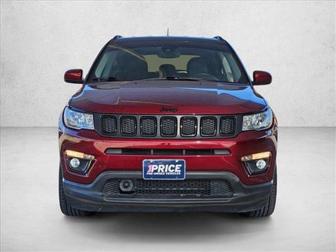 Used 2021 Jeep Compass Latitude image 2