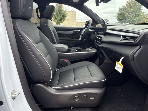 New 2026 Buick Enclave Sport Touring w/ Power Package image 28