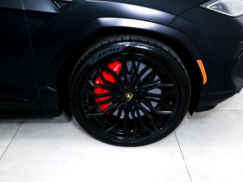 Used 2025 Lamborghini Urus S AWD/4WD image 39