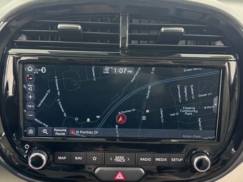 Used 2021 Kia Soul EX image 24