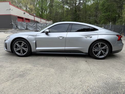 Used 2022 Audi e-tron GT Premium Plus image 7