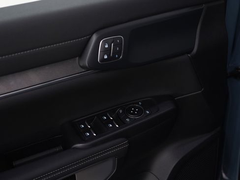 Used 2024 Ford Ranger Lariat w/ FX4 Off-Road Package image 22