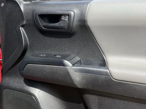 Used 2023 Toyota Tacoma SR AWD/4WD image 28