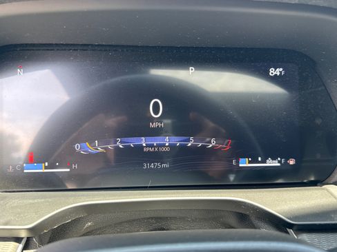 Certified 2024 Jeep Grand Cherokee Altitude RWD image 34