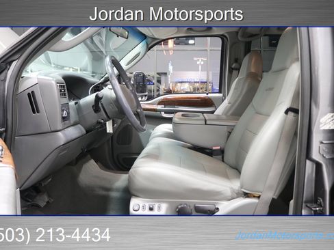 Used 2003 Ford F350 Lariat image 74