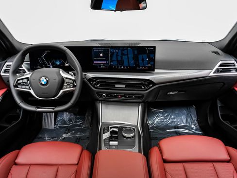 Used 2025 BMW 330i xDrive Sedan w/ Convenience Package image 19