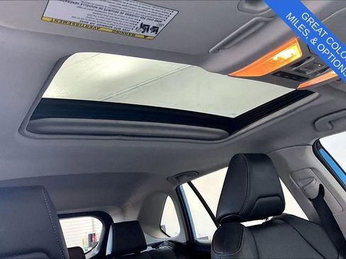 Used 2021 Toyota RAV4 XLE Premium w/ Carpet Mat Package (TMS) image 23