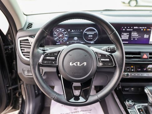 Used 2024 Kia Seltos X-Line image 46