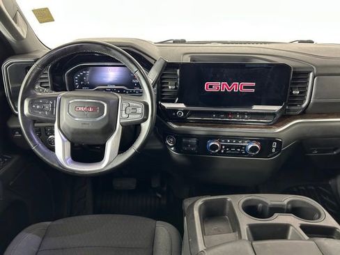 Used 2024 GMC Sierra 3500 SLE w/ SLE Convenience Package image 15