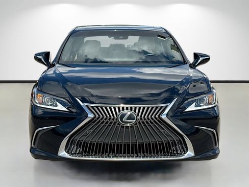 Used 2021 Lexus ES 250 w/ Premium Package AWD/4WD image 8