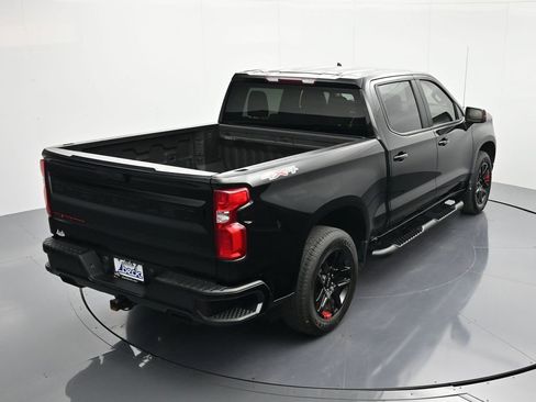 Certified 2024 Chevrolet Silverado 1500 RST w/ Redline Edition image 33