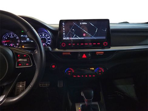 Used 2023 Kia Forte GT-Line image 18