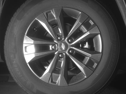 Used 2025 Chevrolet Equinox LT image 15