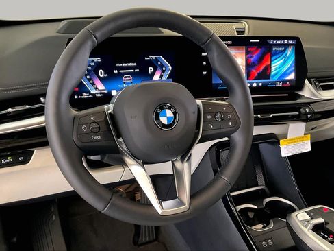 New 2026 BMW X1 xDrive28i w/ Technology Package AWD/4WD image 8
