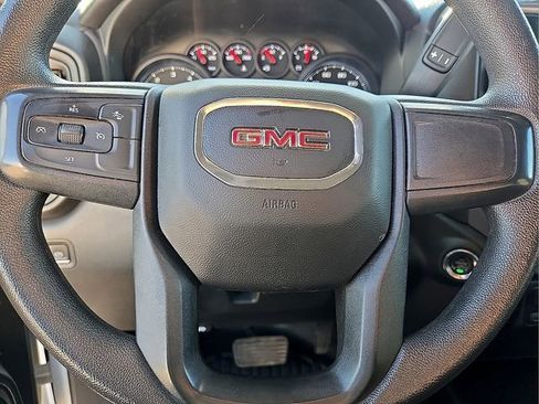 Used 2024 GMC Sierra 2500 Pro w/ Convenience Package image 31