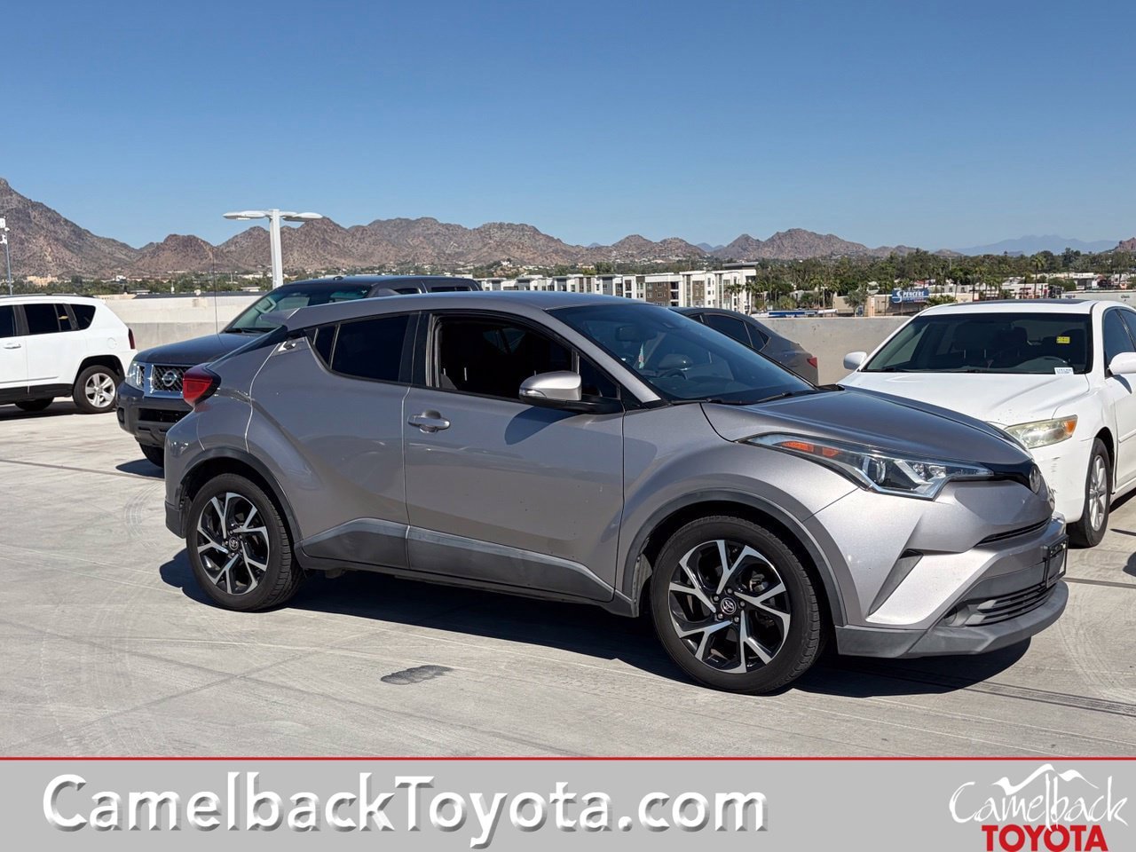 Used 2018 Toyota C-HR XLE FWD image 1