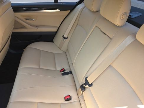 Used 2016 BMW 550i xDrive Sedan image 17