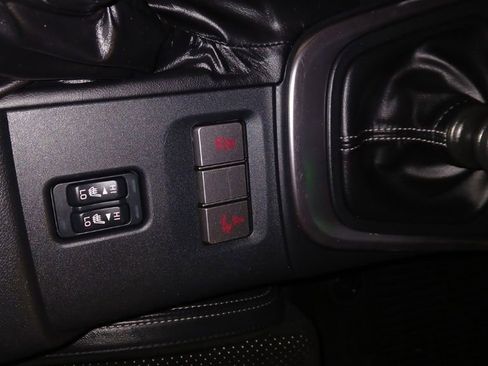 Used 2023 Toyota GR86 Premium w/ ALL Weather Mat Package (TMS) image 19