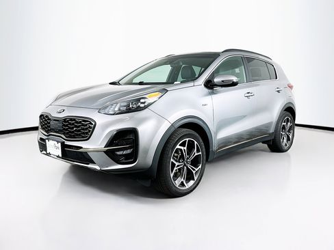 Used 2020 Kia Sportage SX image 3