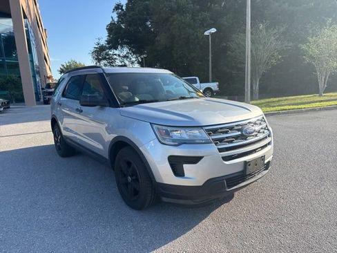 Used 2018 Ford Explorer FWD image 10