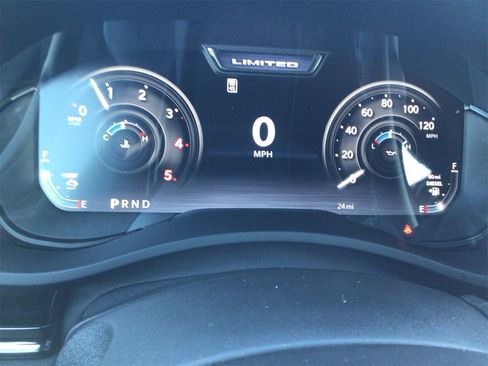 New 2025 RAM 2500 Limited image 16