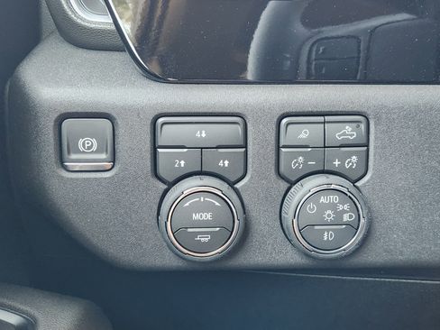 New 2026 Chevrolet Silverado 2500 LT w/ Trail Boss Package image 23