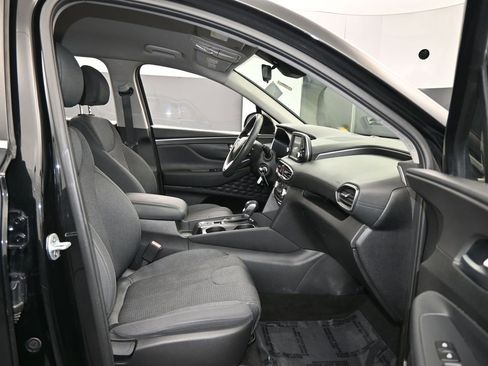 Used 2019 Hyundai Santa Fe SE w/ Cargo Package image 40