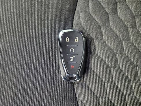 Used 2019 Chevrolet Equinox LT image 32