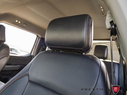 Used 2025 Ford F350 Lariat w/ Chrome Package image 25