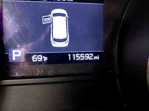 Used 2020 Kia Sedona EX FWD image 18