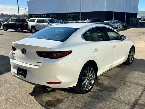 Used 2025 MAZDA MAZDA3 s image 5