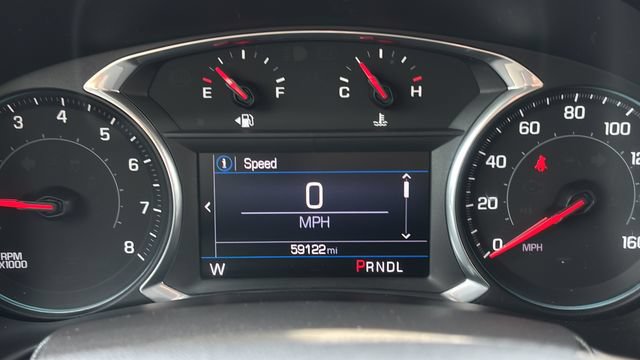 Used 2020 Chevrolet Equinox LT w/ Driver Convenience Package AWD/4WD image 22
