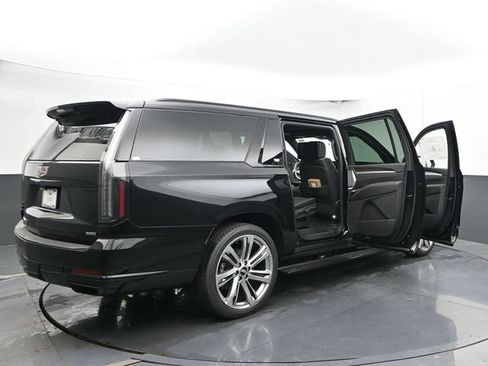 New 2026 Cadillac Escalade ESV Platinum Sport AWD/4WD image 51