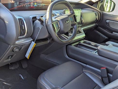 New 2025 Ford Expedition Tremor image 3